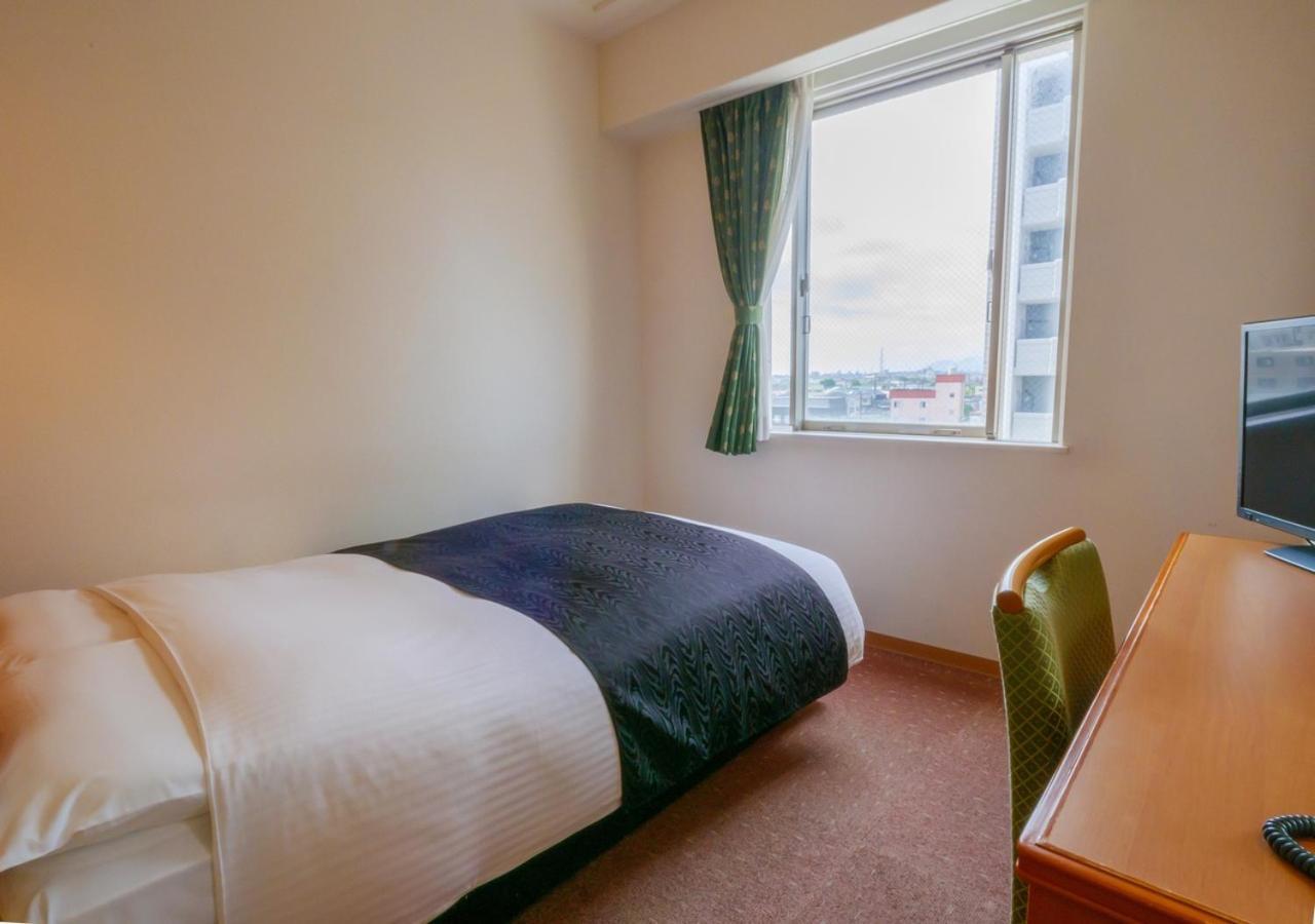 Apa Hotel Miyazaki Nobeoka Ekimae Екстериор снимка