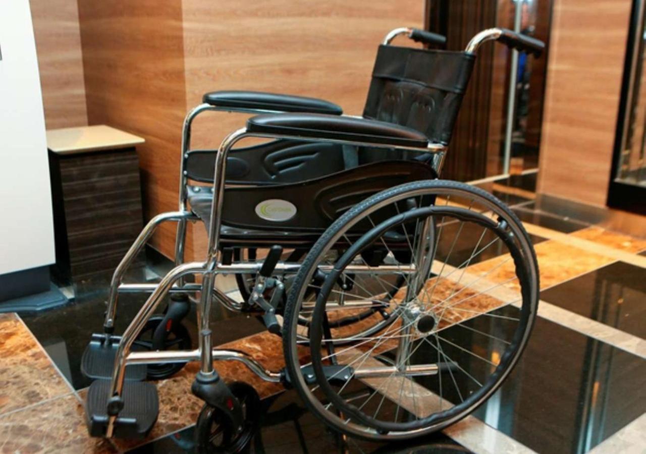 Apa Hotel Miyazaki Nobeoka Ekimae Екстериор снимка